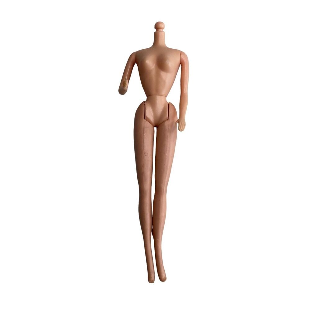 Marie Osmond Barbie Body Made in Korea 1973-1978. No head. Copyright 1966